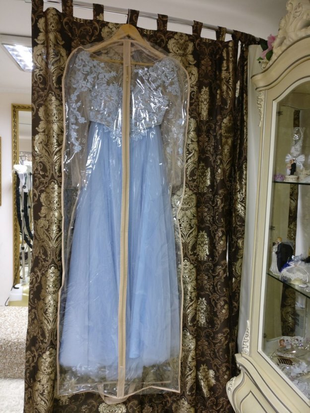 Чехлы для одежды, свадебных платьев текстиля и обуви от компании "Октябрь"